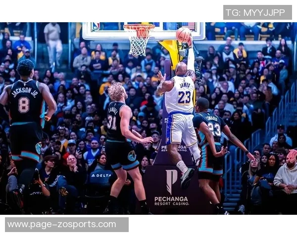 詹姆斯分享个人赛季首秀照片里夫斯和蒂耶罗热评表现精彩